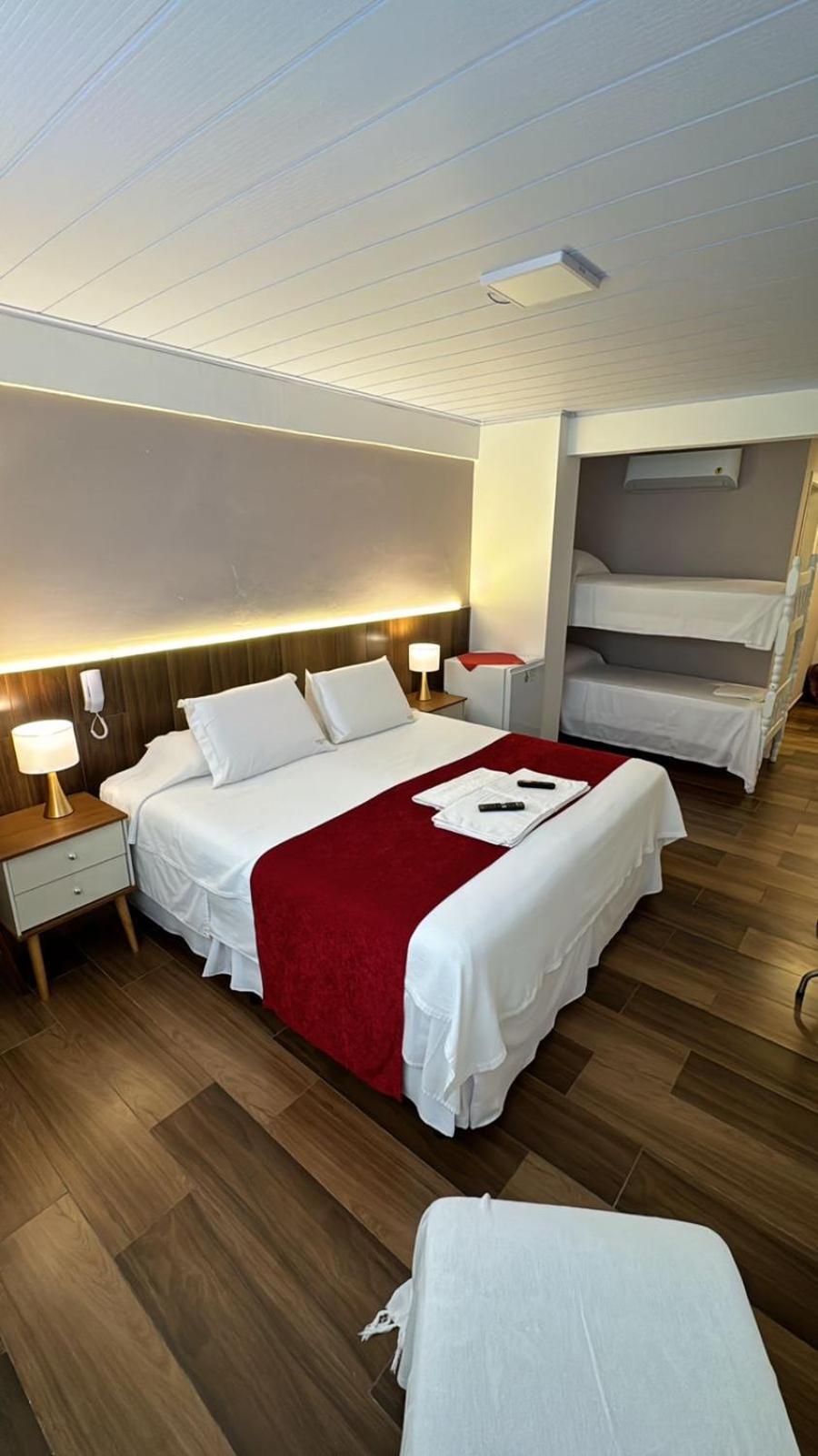 Hotel Cabana Suiça Guaratuba Quarto foto
